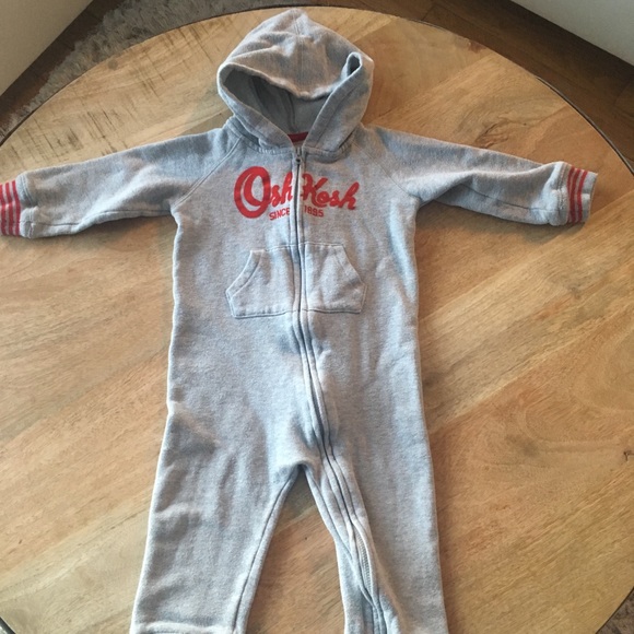 Oshkosh Jumpsuit - sz 24mos - Picture 1 of 2